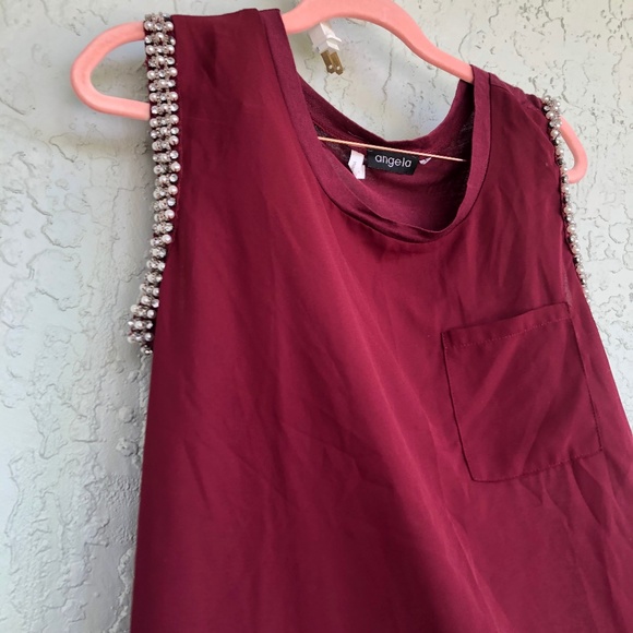 🦄 Angela sleeveless top with bling trim - Picture 1 of 9
